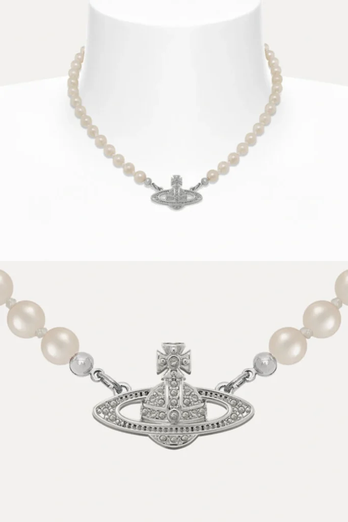 Mini Bas Relief Pearl Choker